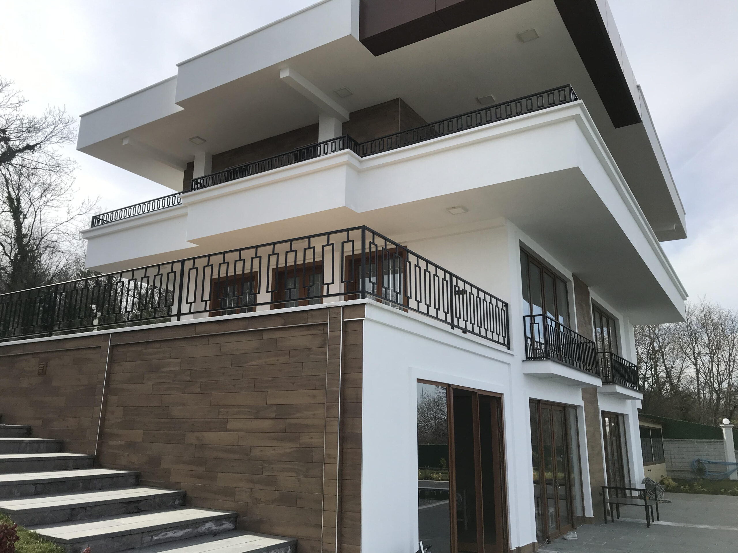 H. KOL EVİ
